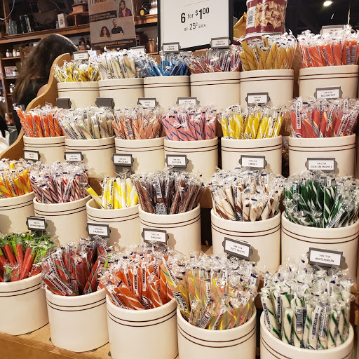 American Restaurant «Cracker Barrel Old Country Store», reviews and photos, 2115 S Church St, Murfreesboro, TN 37130, USA