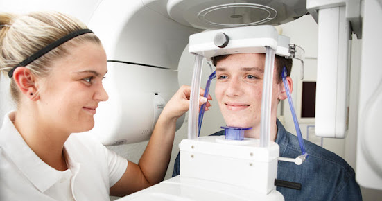 براكسيسينهابر فاشبراكسيس فوير Mund-Kiefer-und Gesichtschirurgie - Praxisinhaber Fachpraxis fuer Mund-Kiefer-und Gesichtschirurgie