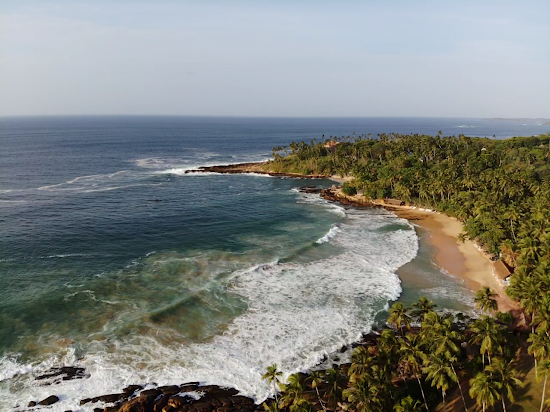 Pallikaduwa Beach