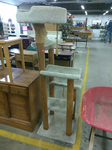 Thrift Store «St. Vincent de Paul Dig & Save Outlet», reviews and photos, 1900 S Park St, Madison, WI 53713, USA