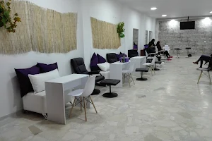 Guapa Beauty Center image