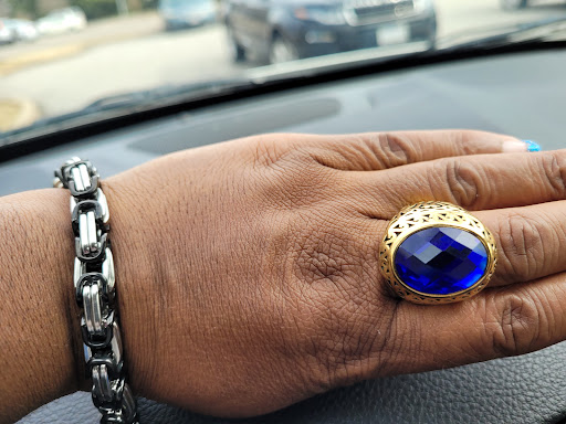 Thrift Store «Peninsula Rescue Mission Thrift Store», reviews and photos, 6200 Jefferson Ave, Newport News, VA 23605, USA