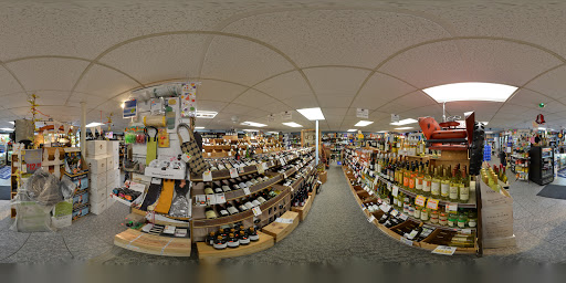 Liquor Store «The Wine House», reviews and photos, 1356 Hopmeadow St, Simsbury, CT 06070, USA