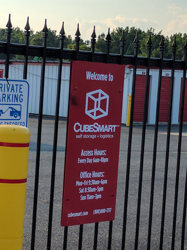 Self-Storage Facility «CubeSmart Self Storage», reviews and photos, 8716 Jefferson Davis Hwy, Fredericksburg, VA 22407, USA