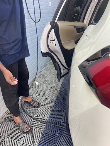 مغاسل دحم carwash D7M