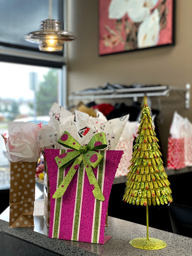 Hair Salon «Michael the Salon», reviews and photos, 8520 Transit Rd, Williamsville, NY 14221, USA