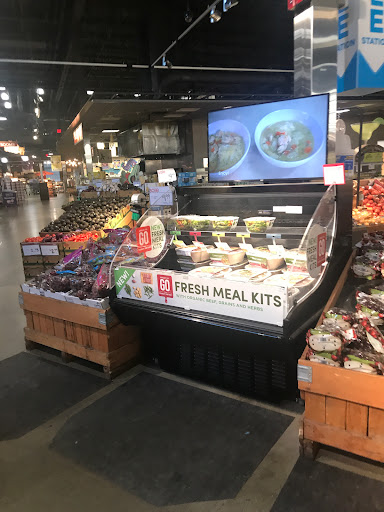 Grocery Store «Grandview Yard Market District», reviews and photos, 840 W 3rd Ave, Columbus, OH 43212, USA