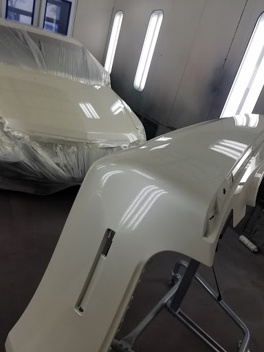 Auto Body Shop «Wiley’s Collision Repair», reviews and photos, 2995 Mile Hill Dr, Port Orchard, WA 98366, USA