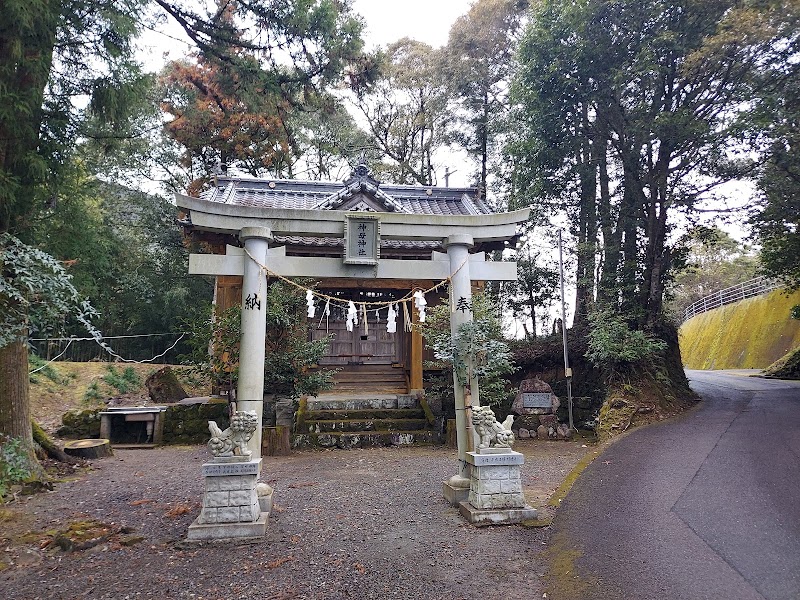 神母神社