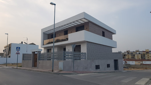 Estudio de Arquitectura Francisco de Castro Mazarro C. Pablo Neruda, 15, 1° B, 23710 Bailén, Jaén, España