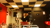 Atmosphère du Pizzeria O'comptoir 0620343317 O'Camion 0640156507 à Curçay-sur-Dive - n°2