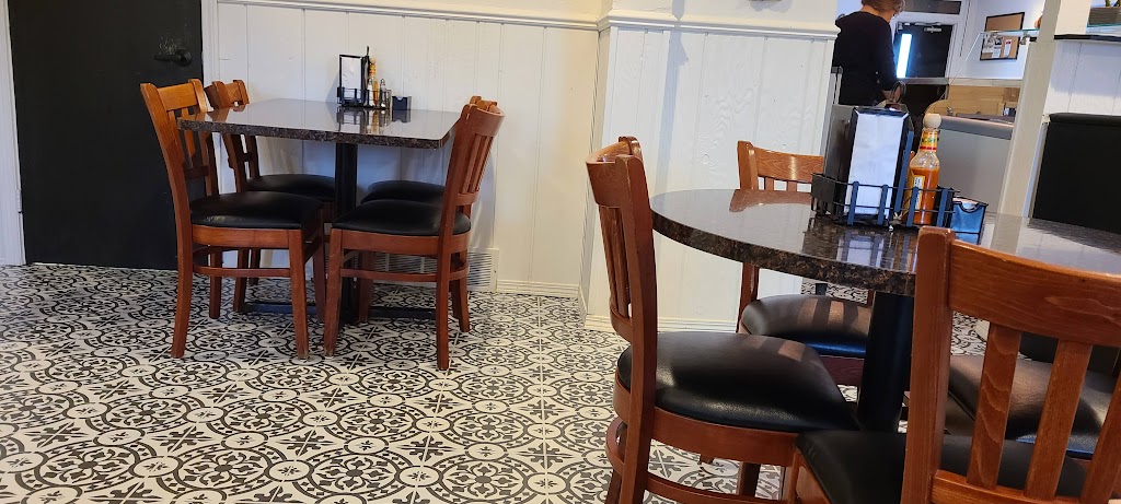 The Ahnapee Creamery & Cafe 54217