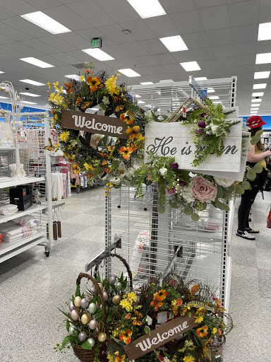 Clothing Store «Ross Dress for Less», reviews and photos, 2735 Harrison Ave NW, Olympia, WA 98502, USA