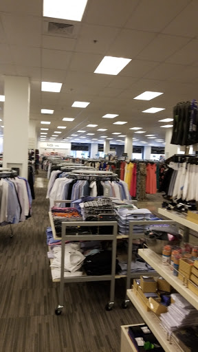 Department Store «Nordstrom Rack The Shops at Midtown Miami», reviews and photos, 3201 N Miami Ave, Miami, FL 33127, USA