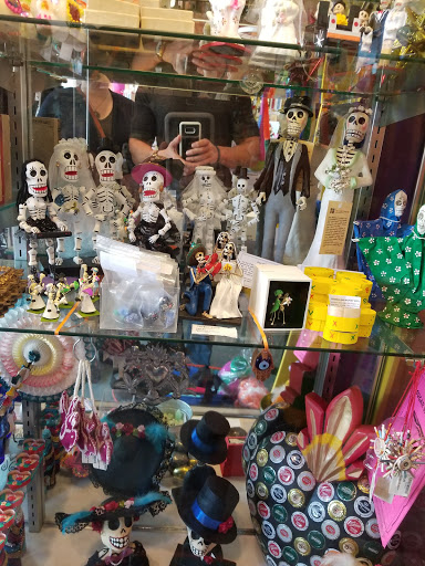 Toy Store «World of Mirth», reviews and photos, 3005 W Cary St, Richmond, VA 23221, USA