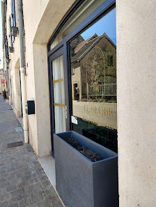 Restaurant @ HOTEL LE GLOBE 17 Rue de Lattre de Tassigny, 21190 Meursault, France