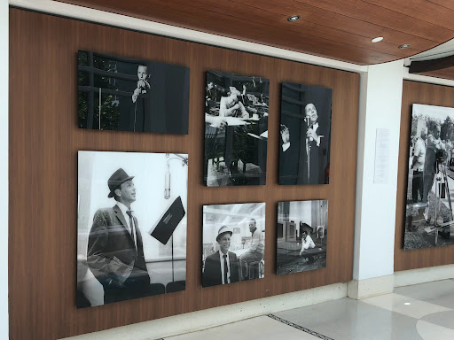 Shopping Mall «Fontainebleau Shops», reviews and photos, 4441 Collins Ave, Miami Beach, FL 33140, USA