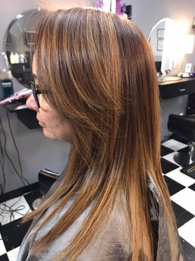 Beauty Salon «Liz Torres Beauty Salon», reviews and photos, 267 Stonecrossing Dr # D, Clarksville, TN 37042, USA