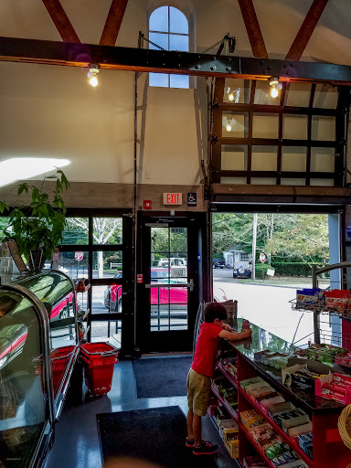 Market «Greenfield Hill Market», reviews and photos, 1876 Bronson Rd, Fairfield, CT 06824, USA