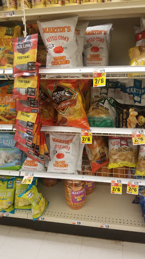 Grocery Store «Peapod by GIANT Food Stores», reviews and photos, 10 E Ridge Pike, Conshohocken, PA 19428, USA