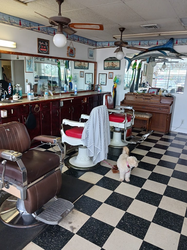 Mike's Barber Shop 33404