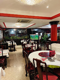 Atmosphère du Restaurant chinois le Shanghaï à Osny - n°1