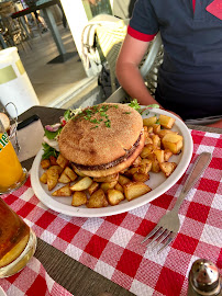 Hamburger du Restaurant Terre Et Mer à Toulon - n°3