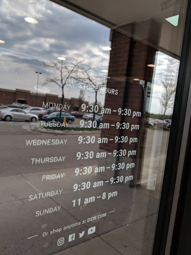 Shoe Store «DSW Designer Shoe Warehouse», reviews and photos, 3665 Washtenaw Ave, Ann Arbor, MI 48104, USA