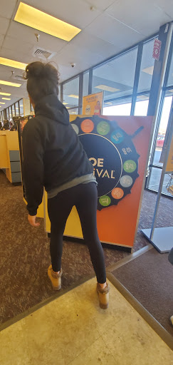 Shoe Store «Shoe Carnival», reviews and photos, 11772 W 95th St, Overland Park, KS 66214, USA