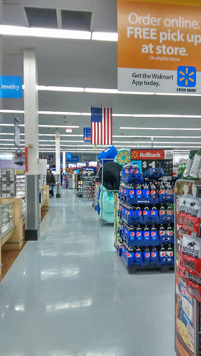 Discount Store «Walmart», reviews and photos, 740 Middle St, Weymouth, MA 02188, USA