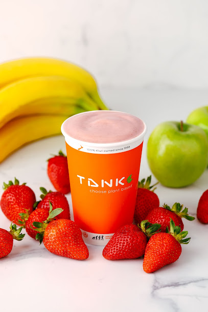 TANK Fraser Cove- Smoothies, Raw Juices, Salads & Wraps