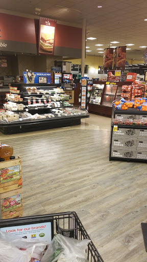 Grocery Store «Vons», reviews and photos, 576 W Main St, Santa Paula, CA 93060, USA