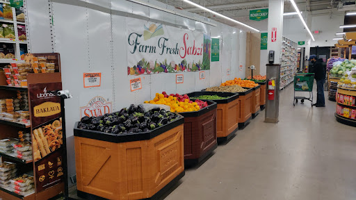 Grocery Store «Patel Brothers», reviews and photos, 830 W Golf Rd, Schaumburg, IL 60194, USA