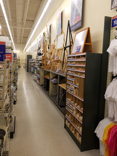 Craft Store «Hobby Lobby», reviews and photos, 3701 McKinley Pkwy #1240, Blasdell, NY 14219, USA