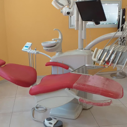 Clínica Del Oeste Odontologia Privada