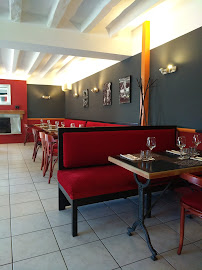 Atmosphère du Restaurant français La Corniche à Val-du-Layon - n°3