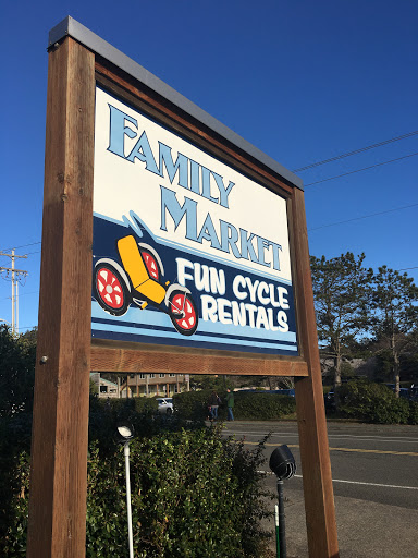 Grocery Store «Theresa Family Market», reviews and photos, 1170 S Hemlock St, Cannon Beach, OR 97110, USA
