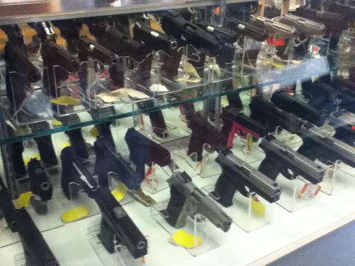 Pawn Shop «AAA Pawnbrokers of North Miami», reviews and photos, 14010 W Dixie Hwy, North Miami, FL 33161, USA