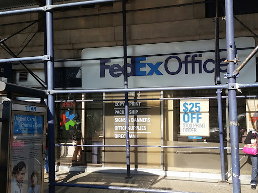 FedEx Office Print & Ship Center, 16 Court St, Brooklyn, NY 11241, USA, 