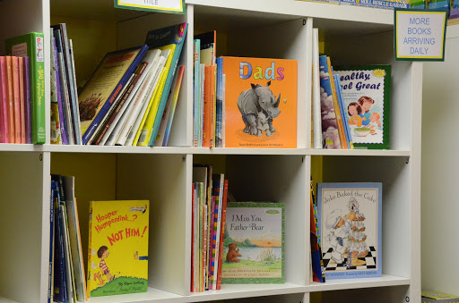 Book Store «Walls of Books», reviews and photos, 7739 Tylers Pl Blvd, West Chester Township, OH 45069, USA