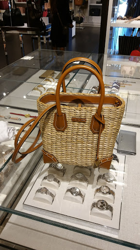 Fashion Accessories Store «Michael Kors», reviews and photos, 1800 Sawgrass Mills Cir #2630, Sunrise, FL 33323, USA
