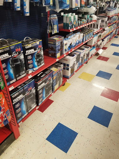 Pet Supply Store «Petco Animal Supplies», reviews and photos, 1415 E Warner Rd, Gilbert, AZ 85296, USA