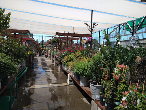 Hardware Store «Orchard Supply Hardware», reviews and photos, 2110 Middlefield Rd, Redwood City, CA 94063, USA