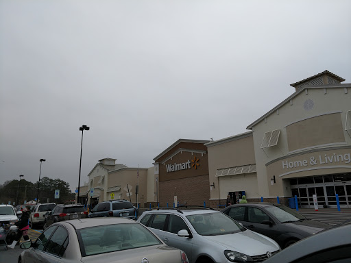 Department Store «Walmart Supercenter», reviews and photos, 26036 Lankford Hwy, Onley, VA 23418, USA
