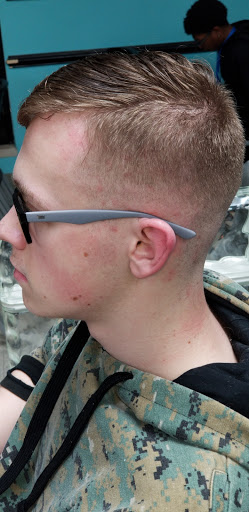 Barber Shop «Tru II You Barber & Beauty Salon», reviews and photos, 5365 W 10th St, Indianapolis, IN 46224, USA