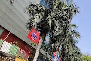 Reliance Mall image