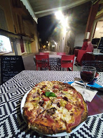 Plats et boissons du Pizzeria Chez Gigi à Gréoux-les-Bains - n°7