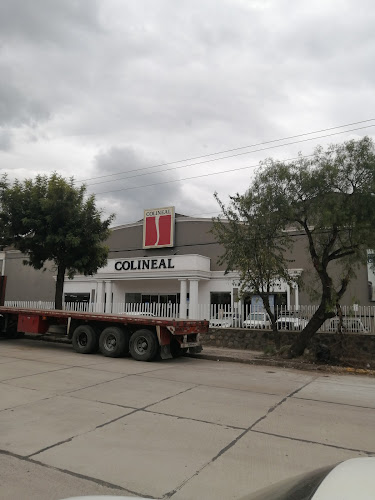 Colineal | Venta de muebles en Parque Industrial - Cuenca