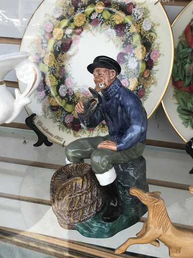 Thrift Store «Bayside Thrift Shop Ltd», reviews and photos, 14402 Northern Blvd, Flushing, NY 11354, USA