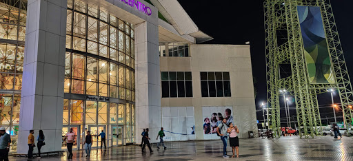 Shopping centres in Santo Domingo
